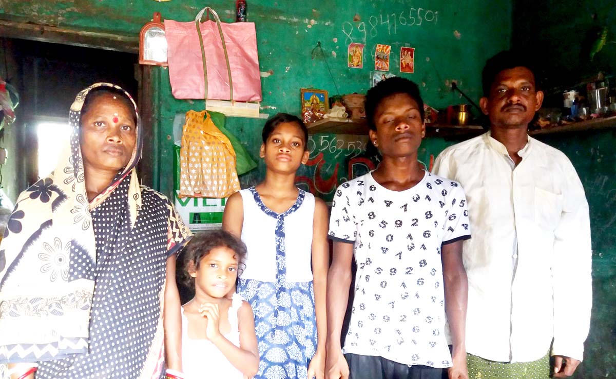 Kuna Nayak with his family